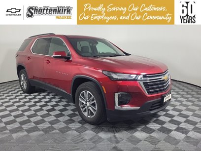 Used 2023 Chevrolet Traverse LT w/ Rear Camera Mirror Package