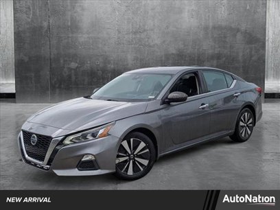 Used 2021 Nissan Altima 2.5 SV