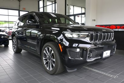 Used 2022 Jeep Grand Cherokee Overland w/ Adv Protech Group III