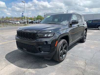 New 2025 Jeep Grand Cherokee Altitude