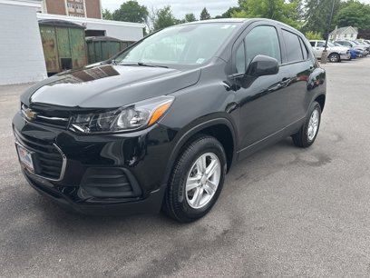 Used 2022 Chevrolet Trax LS w/ Tint and Cruise Package
