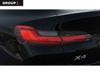 New 2025 BMW X4 xDrive30i w/ Convenience Package