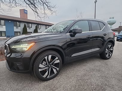 Certified 2024 Volvo XC40 B5 Plus w/ Climate Package