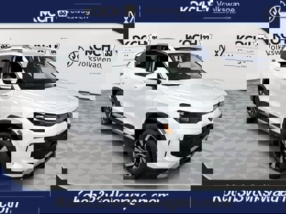 New 2025 Volkswagen Tiguan S