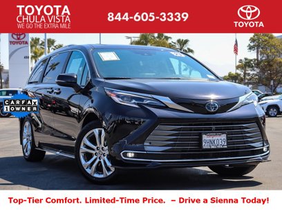 Used 2023 Toyota Sienna Platinum
