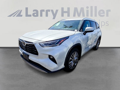 Certified 2022 Toyota Highlander Platinum