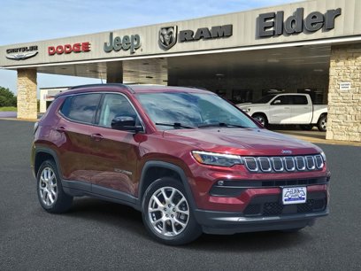 Used 2022 Jeep Compass Latitude w/ Sun and Sound Group