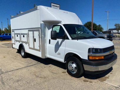 New 2024 Chevrolet Express 4500 w/ Power Convenience Package