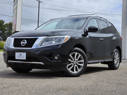 Used 2015 Nissan Pathfinder SV