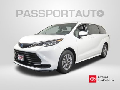 Certified 2023 Toyota Sienna LE