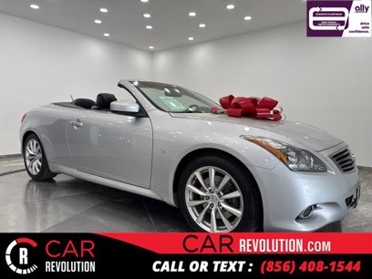 Used 2014 INFINITI Q60 Convertible w/ Premium Package