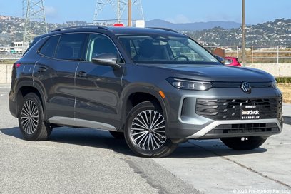 New 2025 Volkswagen Tiguan S