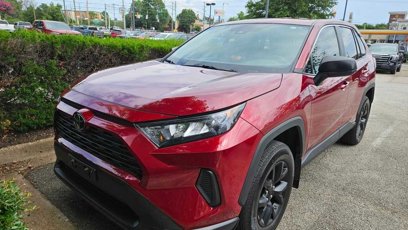 Used 2022 Toyota RAV4 LE
