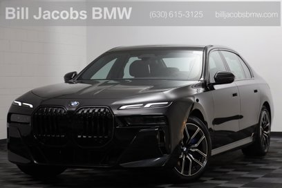New 2025 BMW 740i xDrive