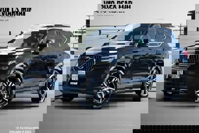 Certified 2025 Volvo XC40 B5 Core