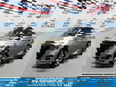 Used 2019 Honda Accord Touring