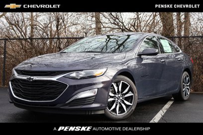 New 2025 Chevrolet Malibu RS w/ LPO, Floor Liner Package