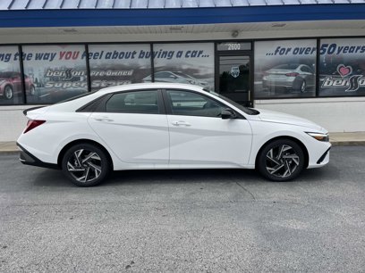 New 2025 Hyundai Elantra Sport