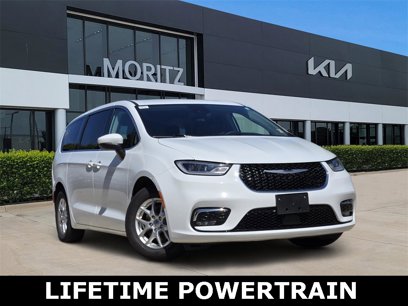 Used 2023 Chrysler Pacifica Touring-L