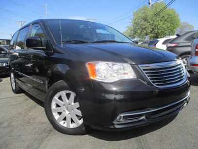 Used 2016 Chrysler Town & Country Touring