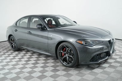New 2024 Alfa Romeo Giulia Ti w/ Performance Driving Package