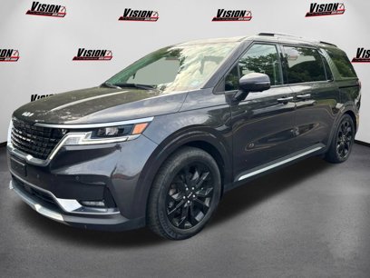 Used 2022 Kia Carnival SX