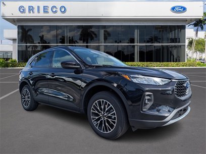 New 2024 Ford Escape SE
