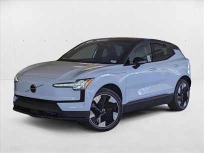 New 2025 Volvo EX30 Plus w/ Protection Package Premier