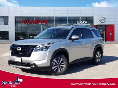 New 2025 Nissan Pathfinder SL w/ Lighting Package (N92)