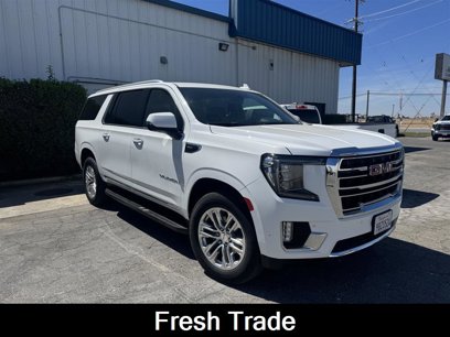 Used 2022 GMC Yukon XL SLT w/ SLT Luxury Package