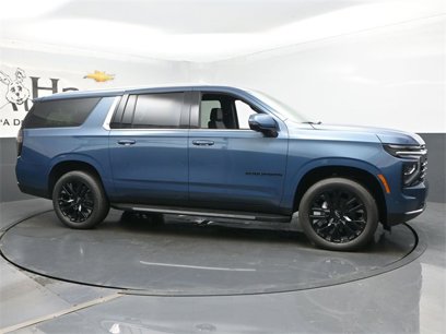 New 2025 Chevrolet Suburban LT