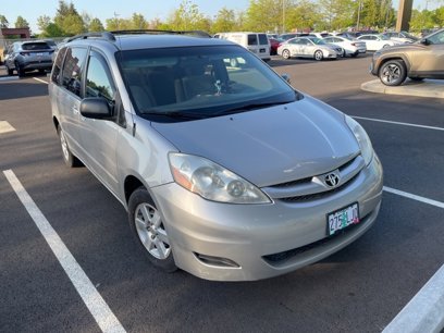 Used 2008 Toyota Sienna CE