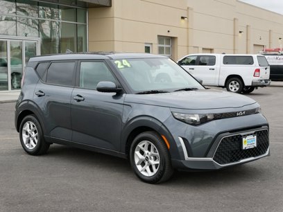 Used 2024 Kia Soul LX w/ Option Group 015