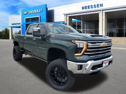 New 2025 Chevrolet Silverado 2500 LTZ w/ LTZ Premium Package
