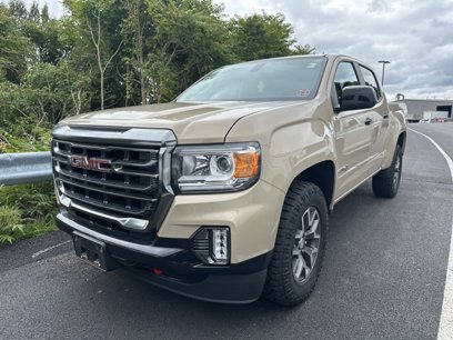 Used 2022 GMC Canyon AT4 w/ Trailering Package