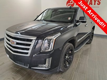 Used 2019 Cadillac Escalade Luxury w/ LPO, Radiant Package