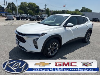 New 2025 Chevrolet Trax LT w/ Driver Confidence Package