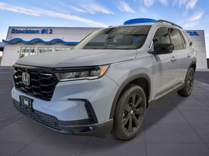 New 2025 Honda Pilot Black Edition