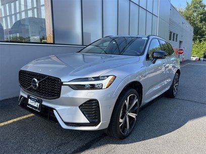 Certified 2024 Volvo XC60 T8 Ultimate w/ Protection Package Premier