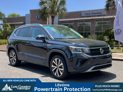 Certified 2022 Volkswagen Taos SE w/ IQ.Drive SE Package