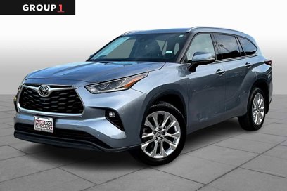 Used 2023 Toyota Highlander Limited
