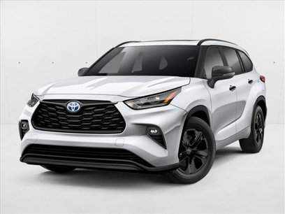 New 2025 Toyota Highlander XLE