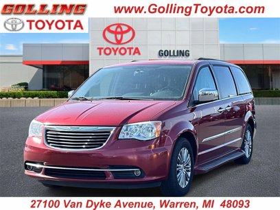 Used 2014 Chrysler Town & Country Touring-L w/ Driver Convenience Group