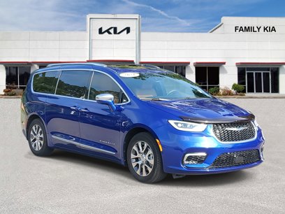 Used 2021 Chrysler Pacifica Pinnacle