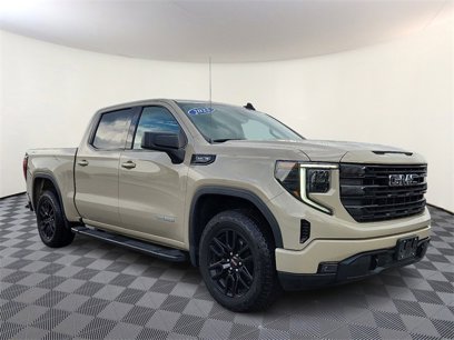 Used 2022 GMC Sierra 1500 Elevation w/ LPO, Elevation Black Package