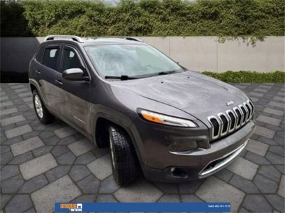 Used 2016 Jeep Cherokee Latitude w/ Comfort/Convenience Group