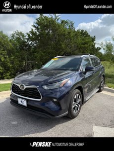 Used 2024 Toyota Highlander LE
