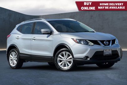Used 2017 Nissan Rogue Sport SV w/ SV Premium Package