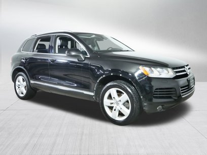 Used 2011 Volkswagen Touareg Lux