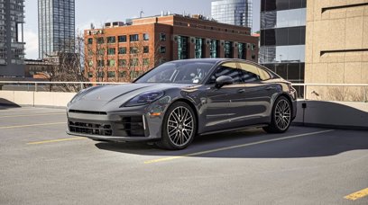 Used 2025 Porsche Panamera 4